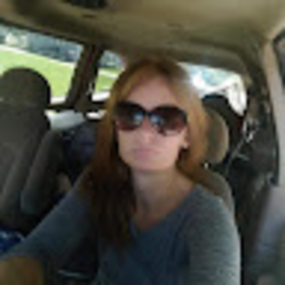 Meet your Posher, Stacy